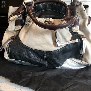 Stylish Black and Cream Leather Bag